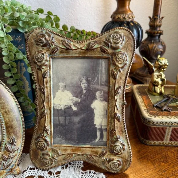 Vintage Victorian Style Frames - Picture 5 of 11